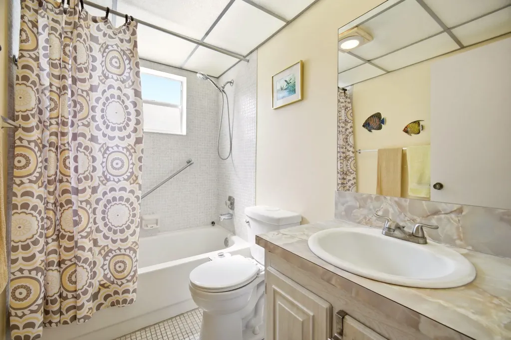 418 Monaco I Court Delray Beach FL 33446