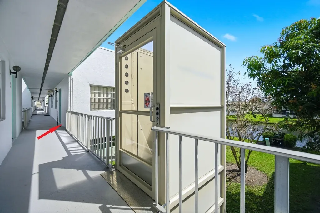 418 Monaco I Court Delray Beach FL 33446