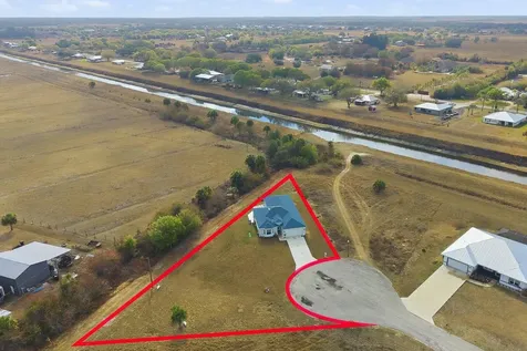 8607 SW 7th Lane Okeechobee FL 34974