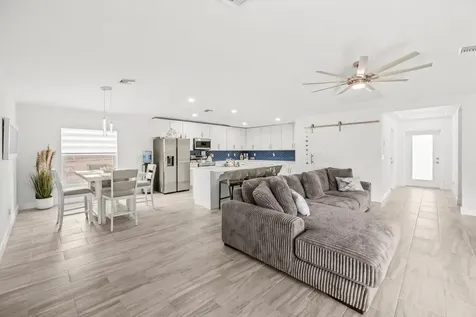 8607 SW 7th Lane Okeechobee FL 34974