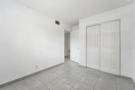 2671 Riverside Drive Coral Springs FL 33065