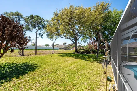 5754 NW Jigsaw Lane Port St Lucie FL 34986