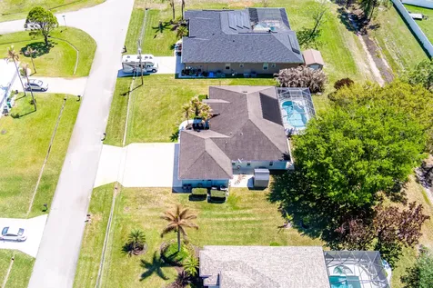 5754 NW Jigsaw Lane Port St Lucie FL 34986