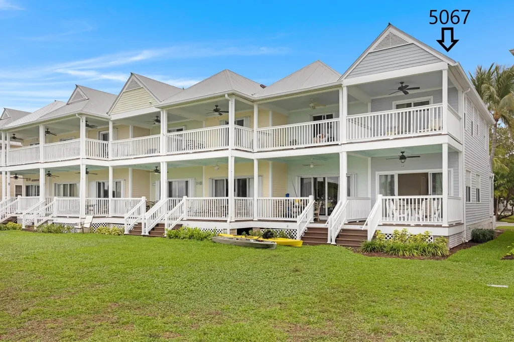 5067 Sunset Village Drive Duck Key FL 33050