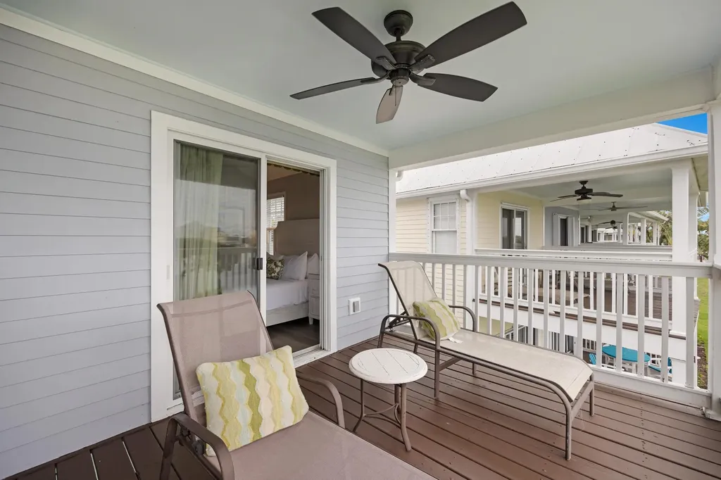 5067 Sunset Village Drive Duck Key FL 33050