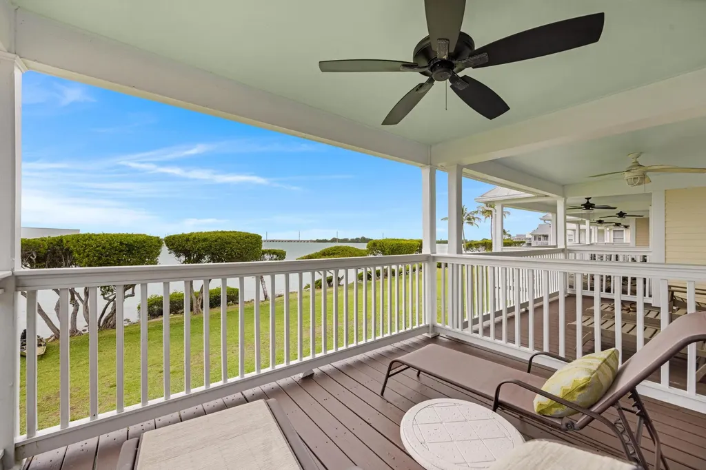 5067 Sunset Village Drive Duck Key FL 33050