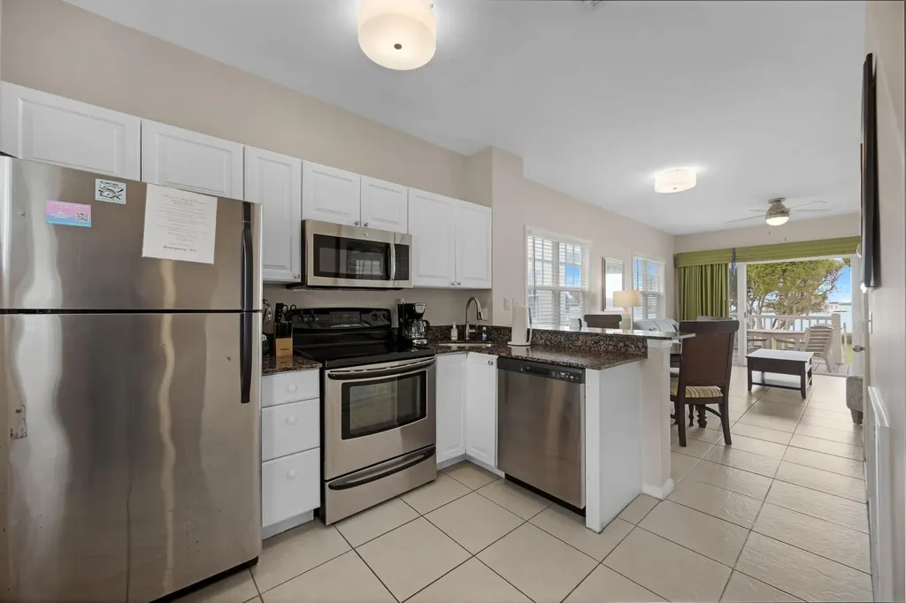 5067 Sunset Village Drive Duck Key FL 33050