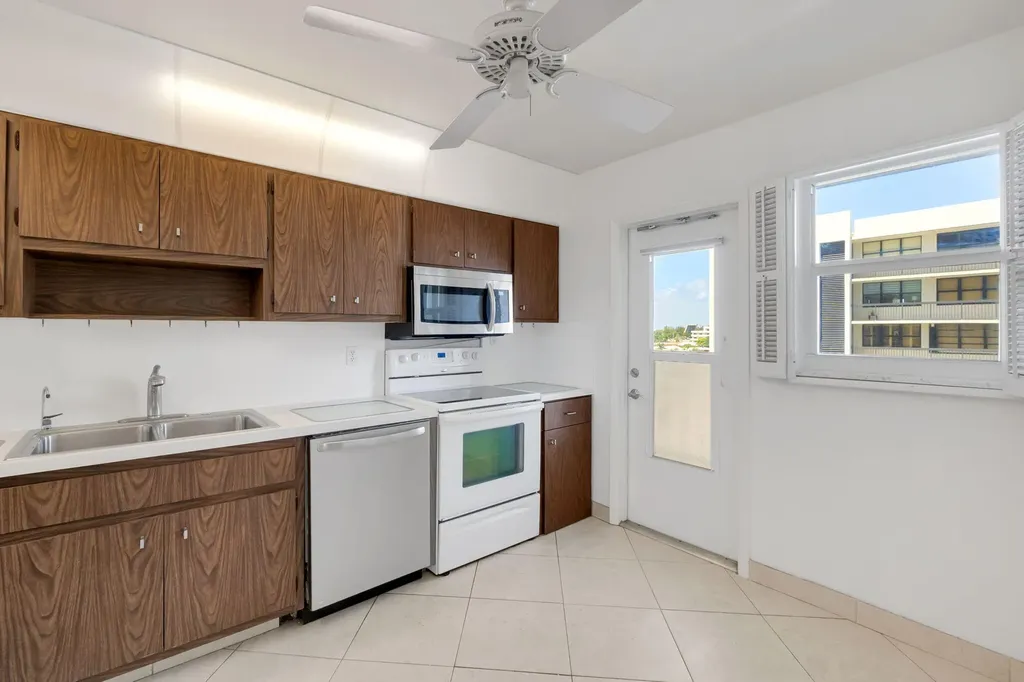 750 N Ocean Boulevard Pompano Beach FL 33062