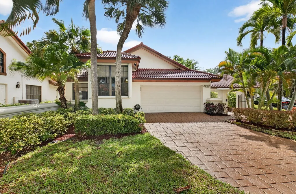 21700 Club Villa Terrace Boca Raton FL 33433