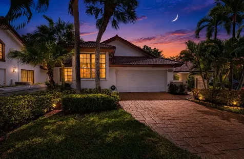 21700 Club Villa Terrace Boca Raton FL 33433
