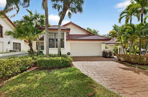 21700 Club Villa Terrace Boca Raton FL 33433