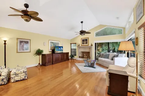 21700 Club Villa Terrace Boca Raton FL 33433