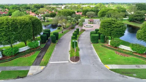 21700 Club Villa Terrace Boca Raton FL 33433