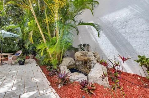 21700 Club Villa Terrace Boca Raton FL 33433
