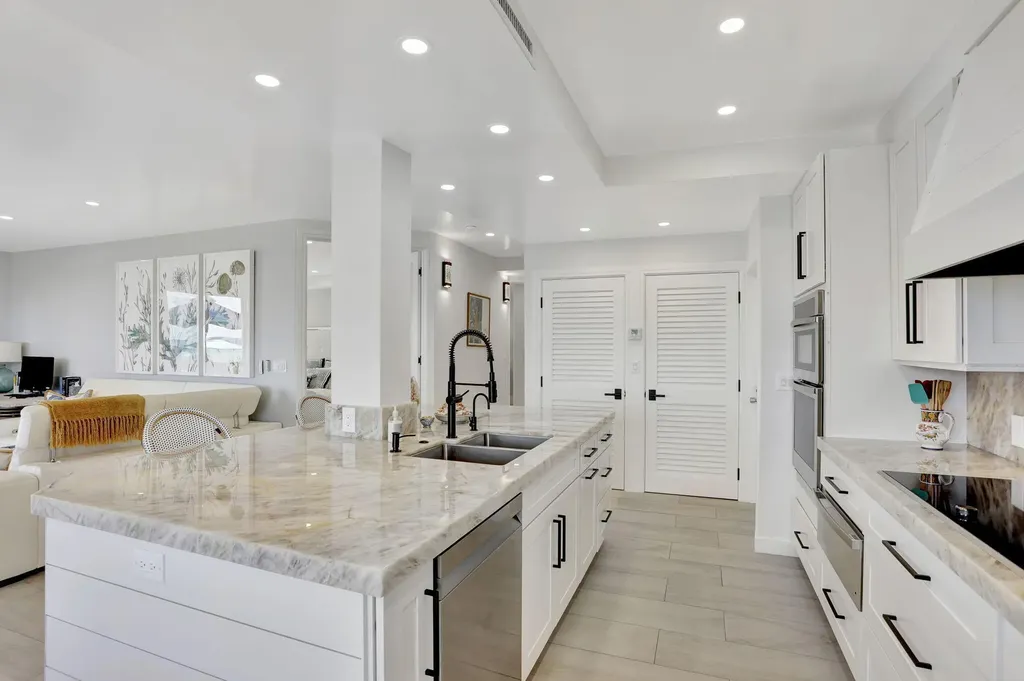1149 Hillsboro Mile Hillsboro Beach FL 33062