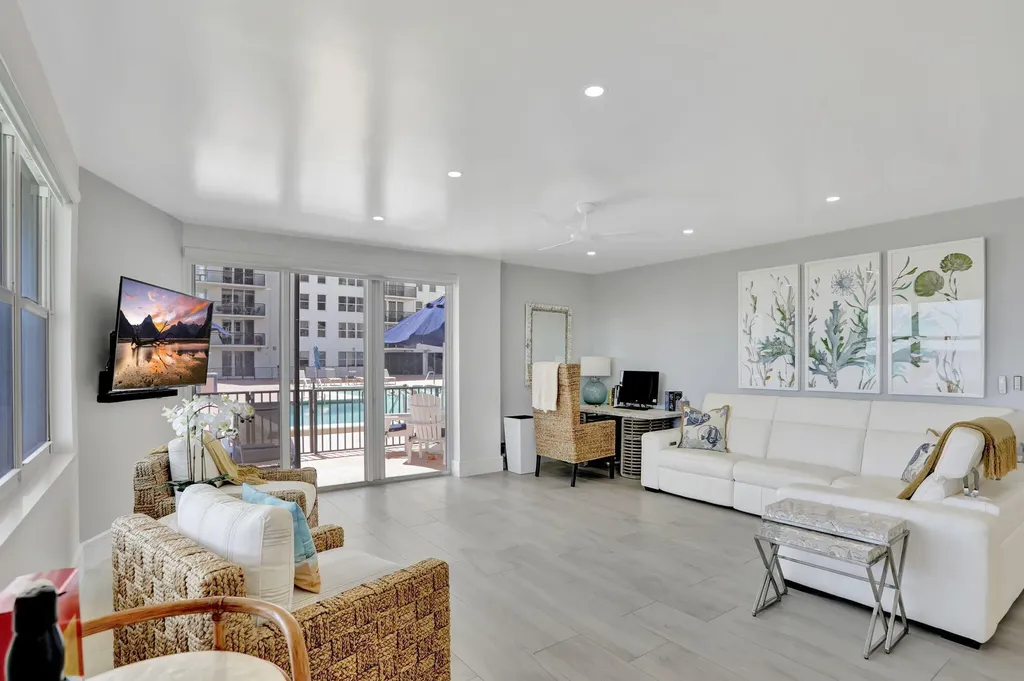 1149 Hillsboro Mile Hillsboro Beach FL 33062