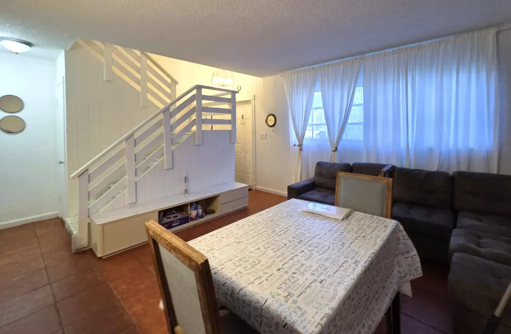 3156 N Pine Island Road Sunrise FL 33351