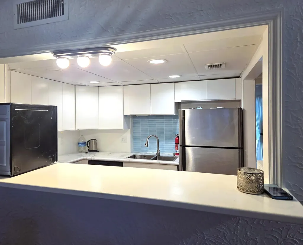 3156 N Pine Island Road Sunrise FL 33351