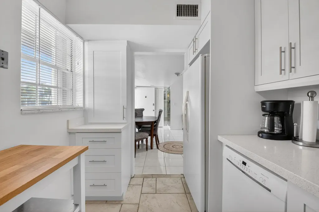 3575 S Ocean Boulevard South Palm Beach FL 33480