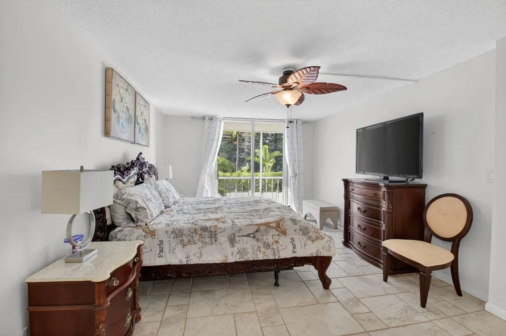 3575 S Ocean Boulevard South Palm Beach FL 33480