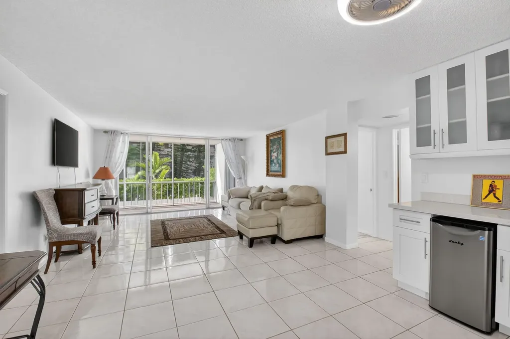3575 S Ocean Boulevard South Palm Beach FL 33480