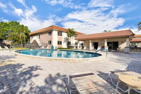 9 NE 19th Court Wilton Manors FL 33305