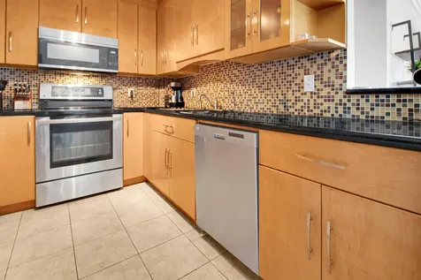 9 NE 19th Court Wilton Manors FL 33305