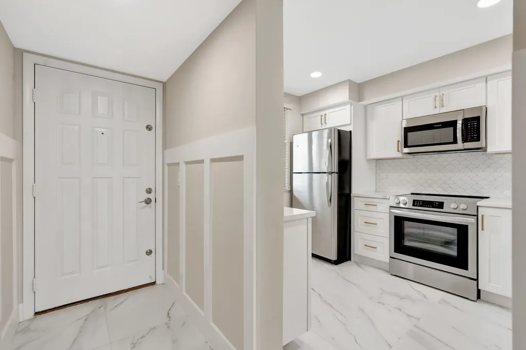 2501 Marina Isle Way Jupiter FL 33477