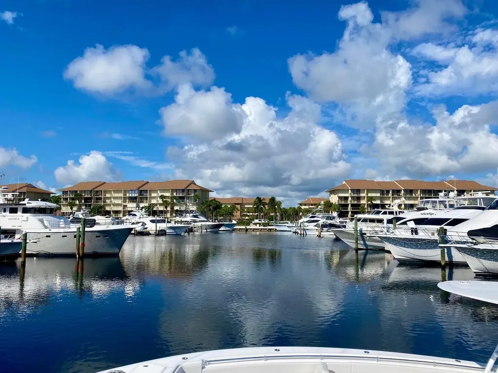 2501 Marina Isle Way Jupiter FL 33477