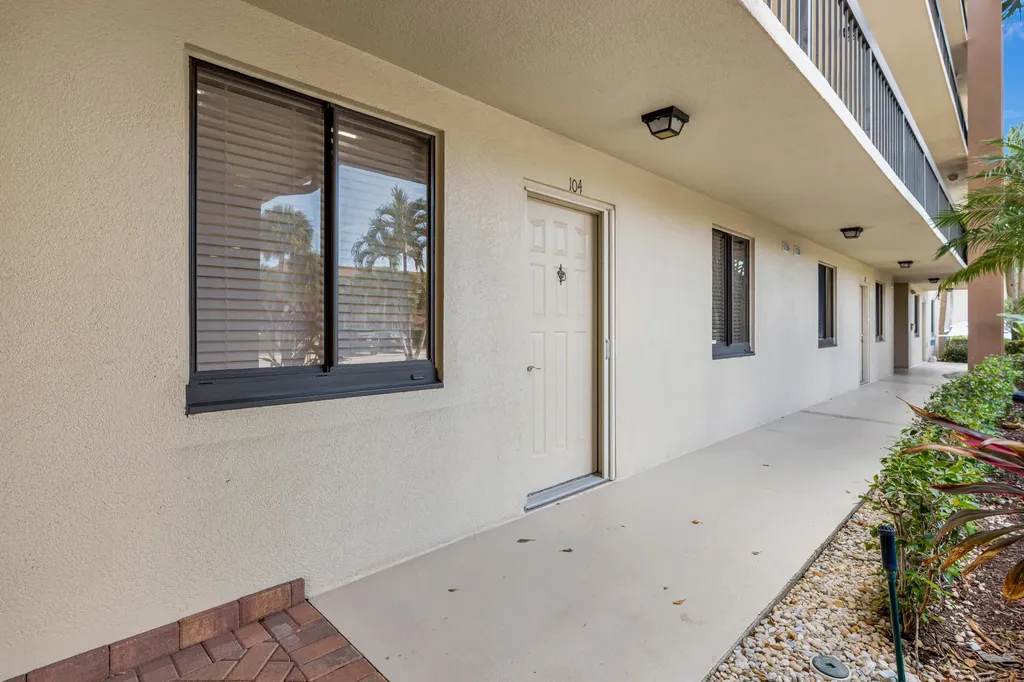 2501 Marina Isle Way Jupiter FL 33477