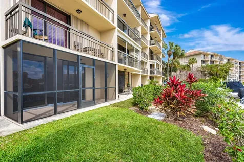 2501 Marina Isle Way Jupiter FL 33477