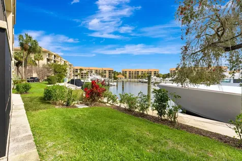 2501 Marina Isle Way Jupiter FL 33477