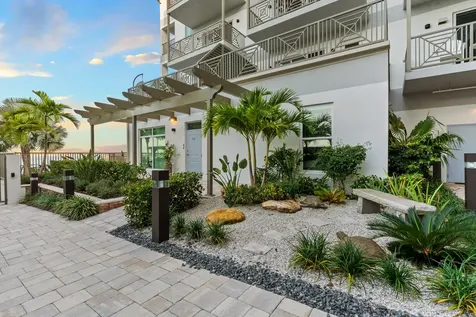 41 SW Seminole Street Stuart FL 34994