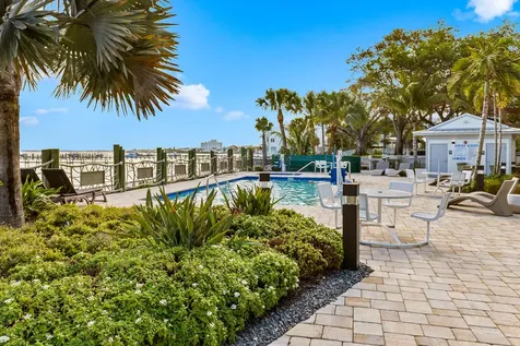41 SW Seminole Street Stuart FL 34994