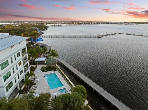 41 SW Seminole Street Stuart FL 34994