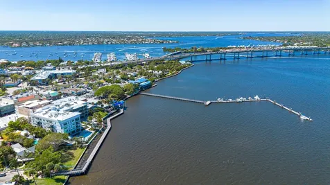 41 SW Seminole Street Stuart FL 34994
