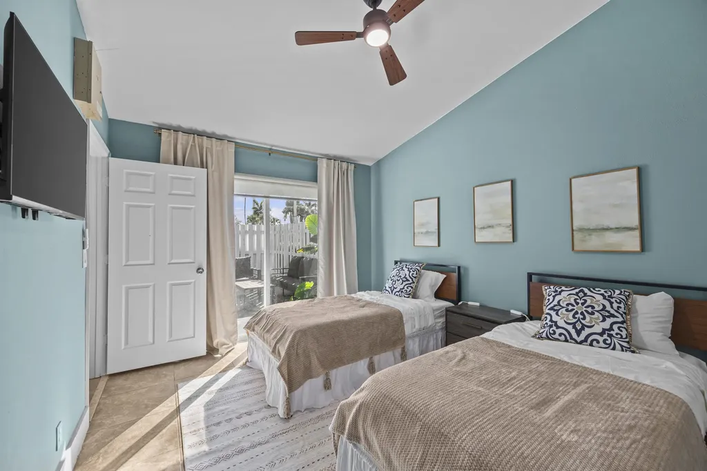 1368 Periwinkle Place Wellington FL 33414
