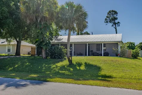 1415 SW 16th Court Court SW Vero Beach FL 32962