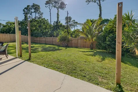 1415 SW 16th Court Court SW Vero Beach FL 32962