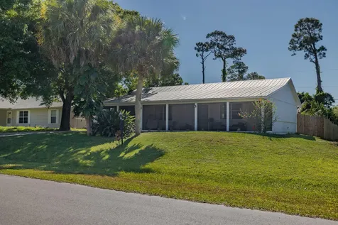 1415 SW 16th Court Court SW Vero Beach FL 32962