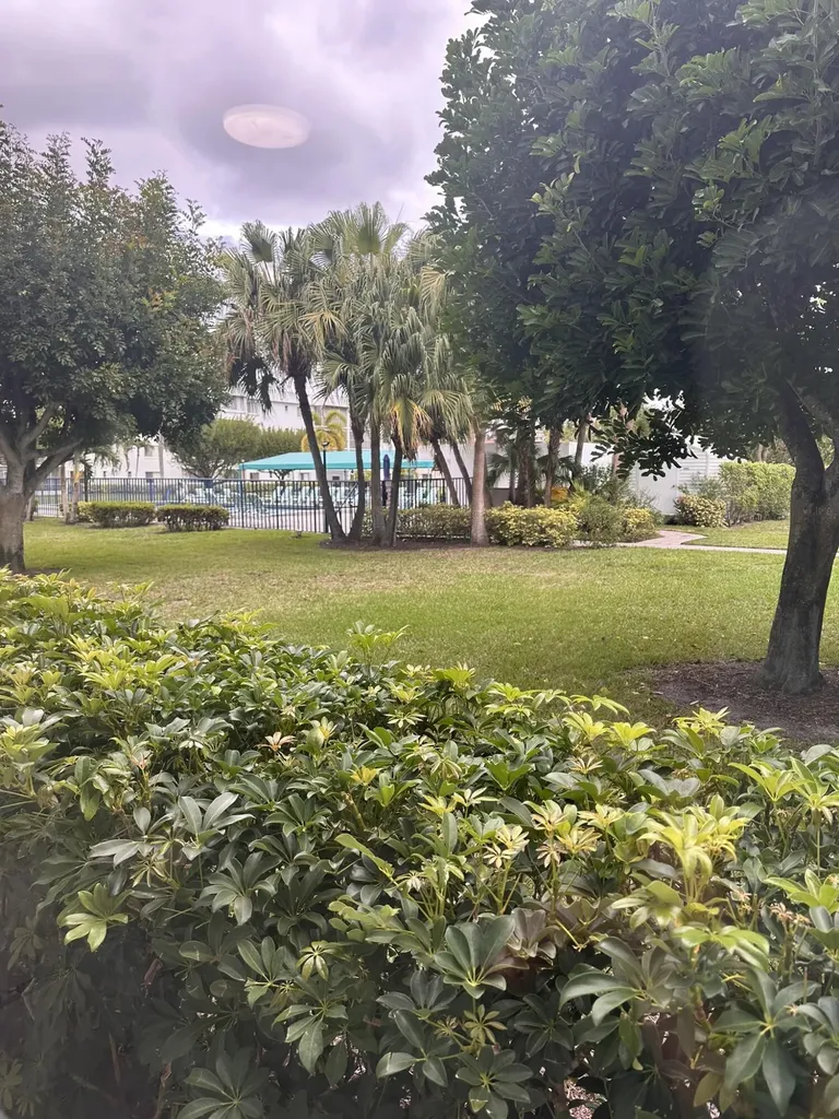 6698 N 10th Avenue Avenue N Lake Worth FL 33467