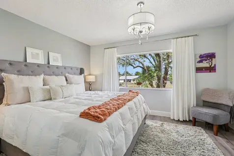 10625 NW 30th Place Sunrise FL 33322