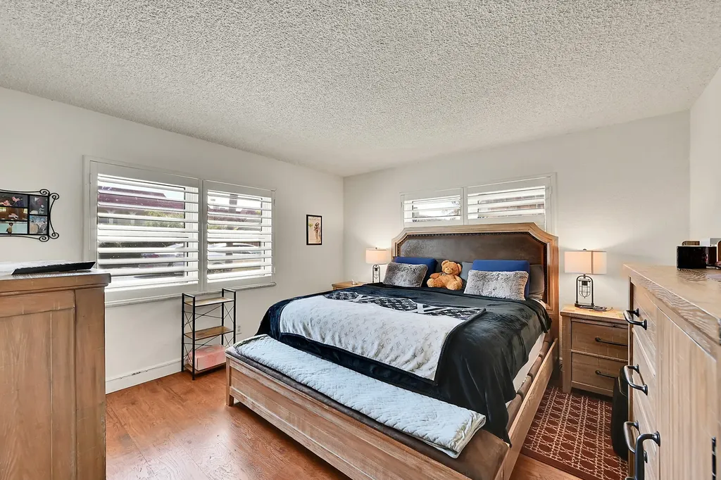 760 SE 2nd Avenue Deerfield Beach FL 33441