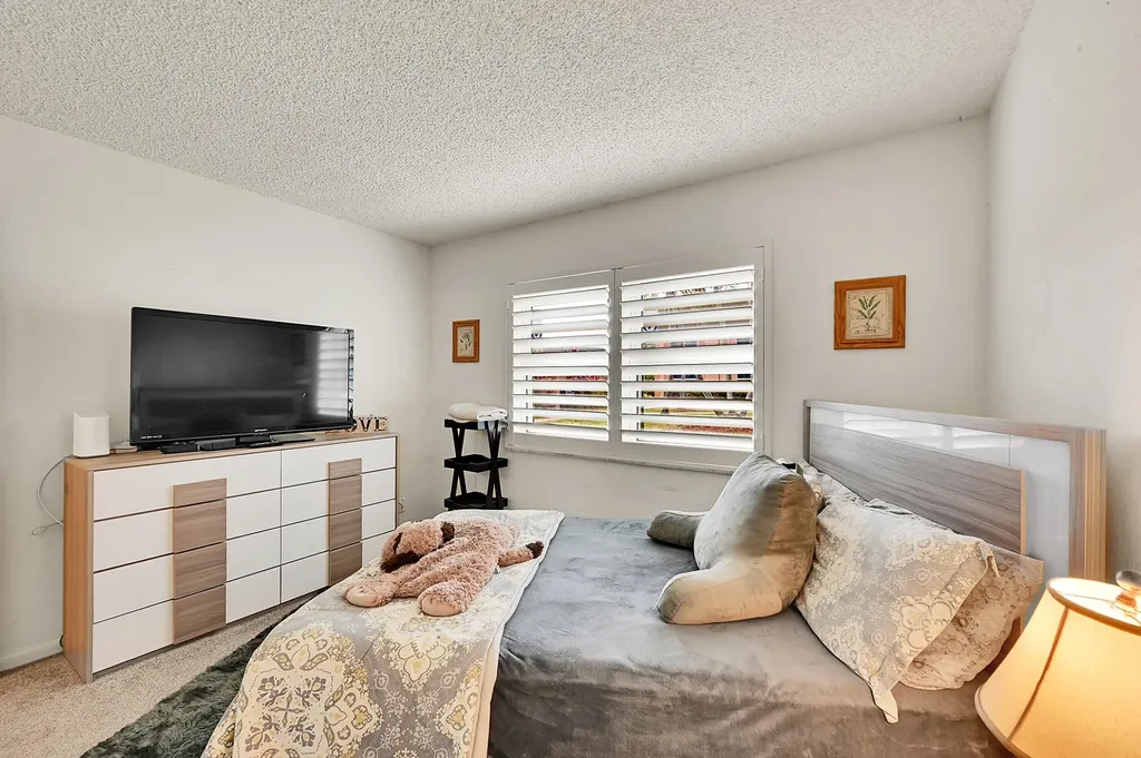 760 SE 2nd Avenue Deerfield Beach FL 33441