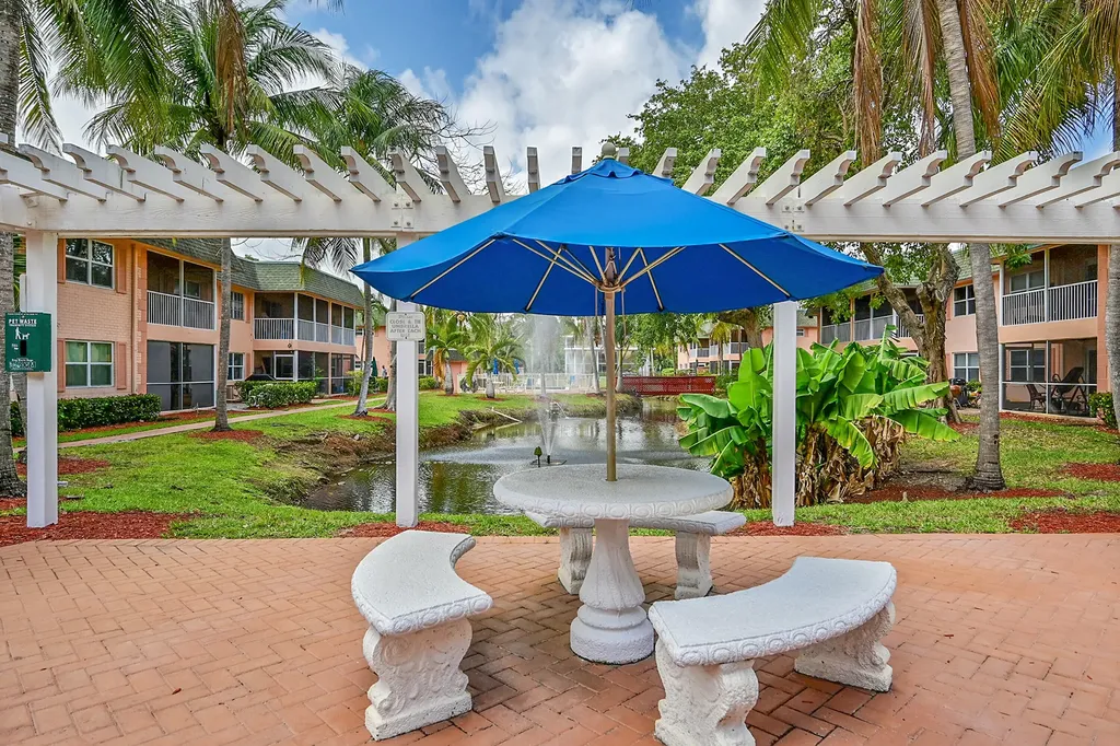 760 SE 2nd Avenue Deerfield Beach FL 33441