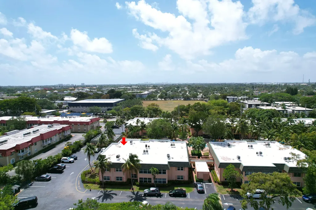760 SE 2nd Avenue Deerfield Beach FL 33441