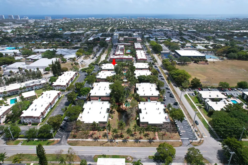 760 SE 2nd Avenue Deerfield Beach FL 33441