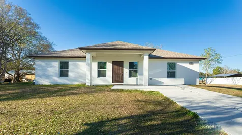7757 NW 82nd Court Okeechobee FL 34972