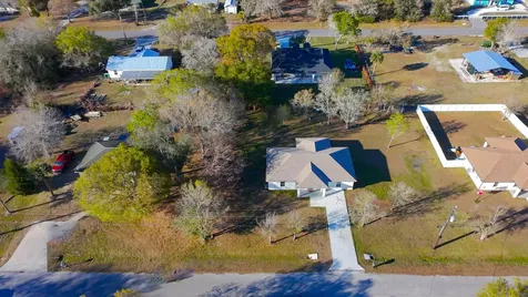 7757 NW 82nd Court Okeechobee FL 34972