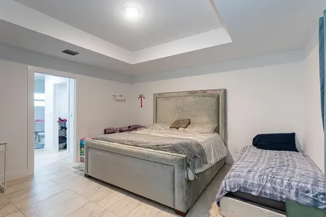 7757 NW 82nd Court Okeechobee FL 34972